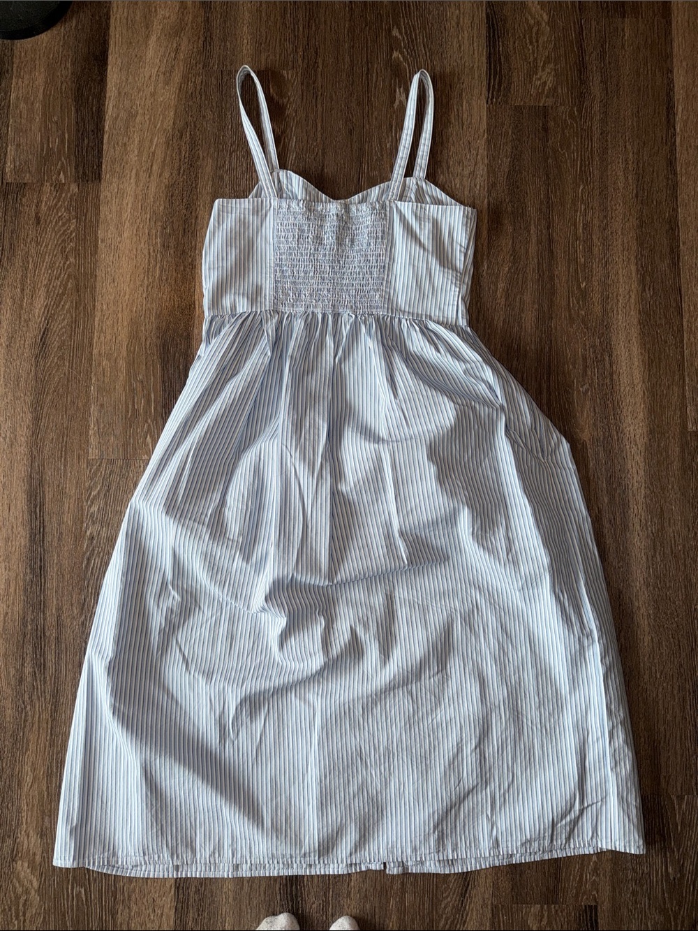 Levi's Light Blue and White Striped Button Up Dress with Pockets! - Picture 5 of 6